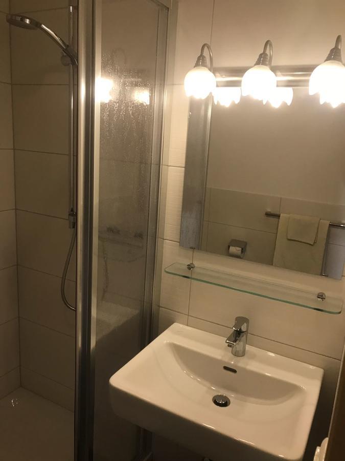 Falken Horst Lienz Ngoại thất bức ảnh